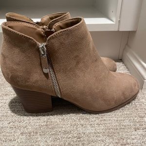 Style & co booties